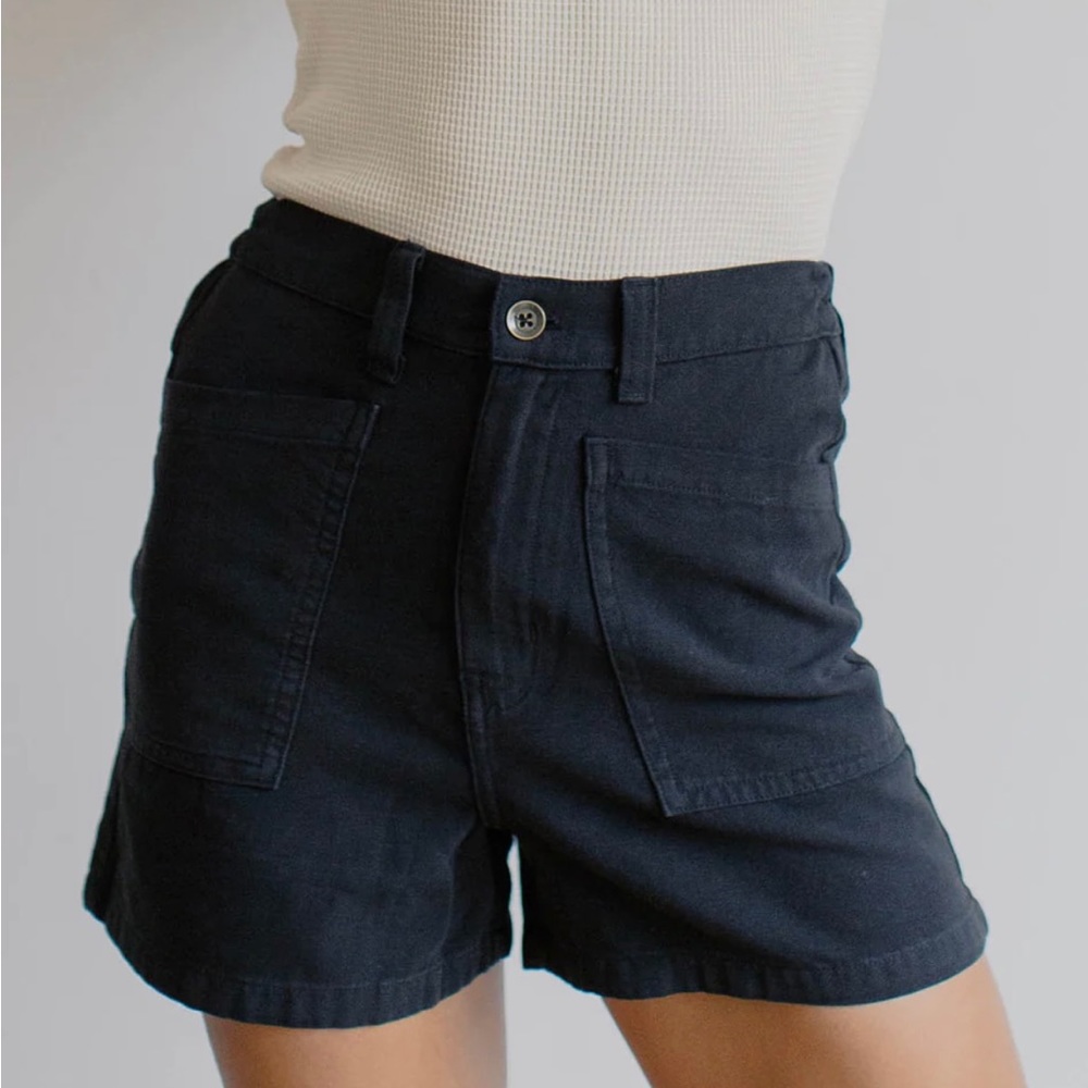 Noble Organic Adult Chore Short in Ash